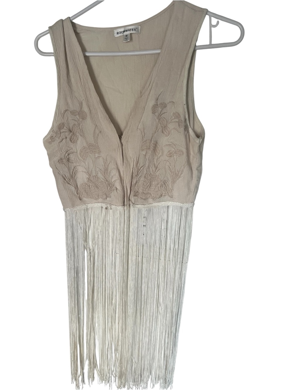 Roommates Light Beige Textured Sleeveless Top women's size M